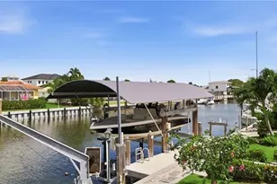 813 N Barfield Dr, Marco Island, FL 34145 - Photo 39