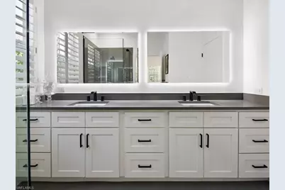 16196 Parque Ln, Naples, FL 34110 - Photo 17