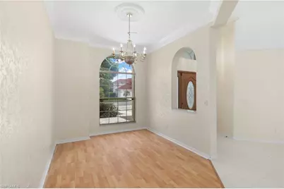 2053 E Crown Pointe Blvd, Naples, FL 34112 - Photo 5