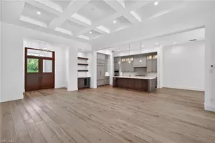 16803 Cabreo Dr, Naples, FL 34110 - Photo 3