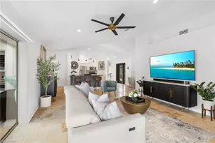 11049 Longshore Way W, Naples, FL 34119 - Photo 9