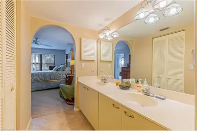 4410 Chantelle Dr #H-205, Naples, FL 34112 - Photo 17