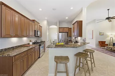 7932 Princeton Dr, Naples, FL 34104 - Photo 5