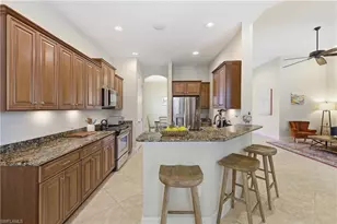 7932 Princeton Dr, Naples, FL 34104 - Photo 5