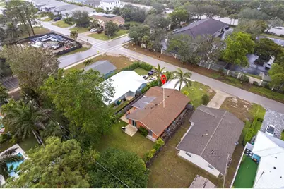 808 110th Ave N, Naples, FL 34108 - Photo 33