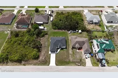 2561 25th St W, Lehigh Acres, FL 33971 - Photo 5
