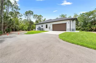 348 14th Ave NE, Naples, FL 34120 - Photo 35