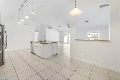821 22nd St SE, Naples, FL 34117 - Photo 9