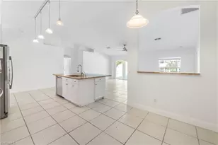 821 22nd St SE, Naples, FL 34117 - Photo 9