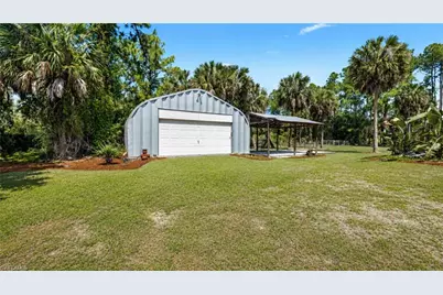 821 22nd St SE, Naples, FL 34117 - Photo 3