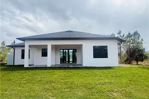 3841 24th Ave NE, Naples, FL 34120 - Photo 9