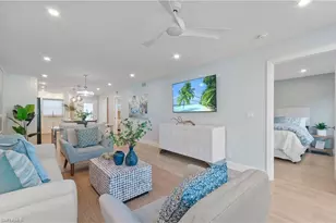 658 Broad Ave S, Naples, FL 34102 - Photo 9