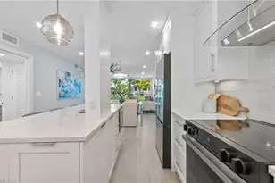658 Broad Ave S, Naples, FL 34102 - Photo 5