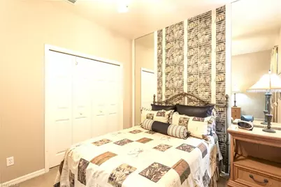 5725 Lago Villaggio Way, Naples, FL 34104 - Photo 15