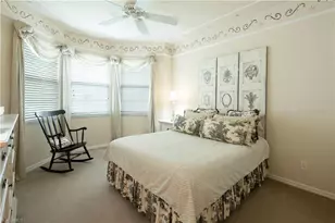 5725 Lago Villaggio Way, Naples, FL 34104 - Photo 9