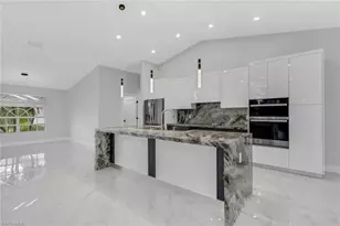 213 NW 1st St, Cape Coral, FL 33993 - Photo 9