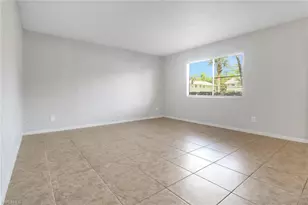 4635 Bayshore Dr, Naples, FL 34112 - Photo 9