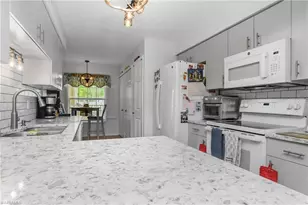 15475 Cedarwood Ln, Naples, FL 34110 - Photo 27