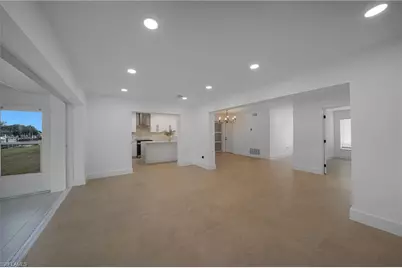 27385 Voyageur Dr, Punta Gorda, FL 33983 - Photo 17