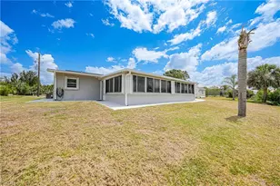 27385 Voyageur Dr, Punta Gorda, FL 33983 - Photo 43