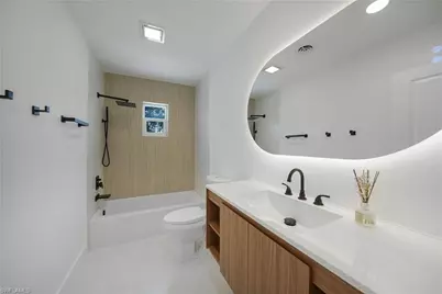 27385 Voyageur Dr, Punta Gorda, FL 33983 - Photo 23