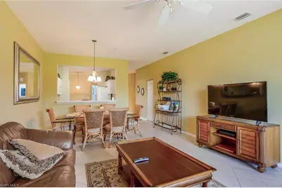 3980 Bishopwood Ct E #204, Naples, FL 34114 - Photo 11