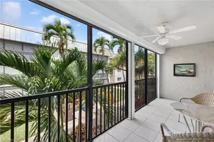788 Park Shore Dr, Naples, FL 34103 - Photo 11