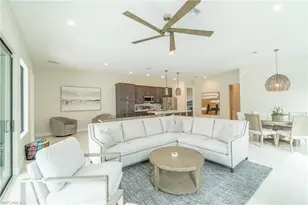 822 105th Ave N, Naples, FL 34108 - Photo 5