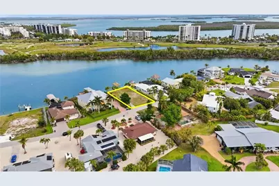 8061 Lagoon Rd, Fort Myers Beach, FL 33931 - Photo 17