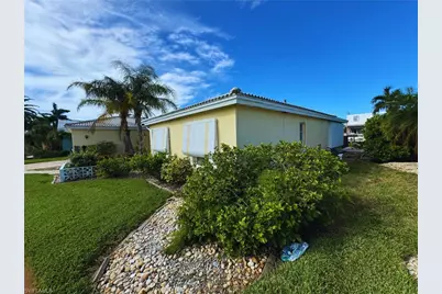 12 Bayview Blvd, Fort Myers Beach, FL 33931 - Photo 13