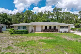 443 Castle Dr, Naples, FL 34119 - Photo 39