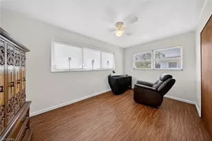 443 Castle Dr, Naples, FL 34119 - Photo 25