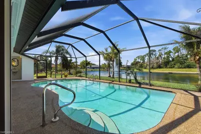 19184 Pine Run Ln, Fort Myers, FL 33967 - Photo 3