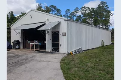 1390 19th St SW, Naples, FL 34117 - Photo 5