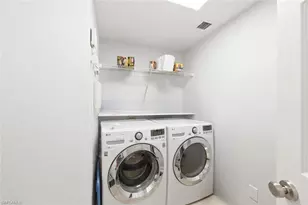 430 Cove Tower Dr, Naples, FL 34110 - Photo 29