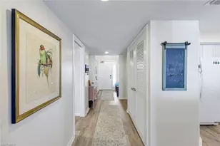 21 Bluebill Ave, Naples, FL 34108 - Photo 3