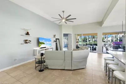 28032 Eagle Ray Ct, Bonita Springs, FL 34135 - Photo 7
