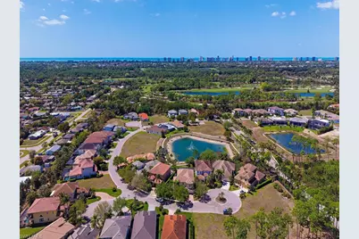 2844 Coco Lakes Dr, Naples, FL 34105 - Photo 41