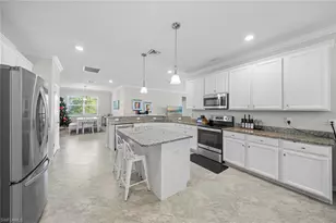 2151 Vermont Ln, Naples, FL 34120 - Photo 15