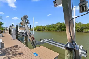 2488 Breakwater Wy, Naples, FL 34112 - Photo 43