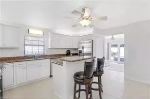 637 95th Ave N, Naples, FL 34108 - Photo 13