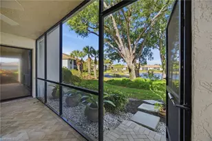 517 Lake Louise Cir, Naples, FL 34110 - Photo 15