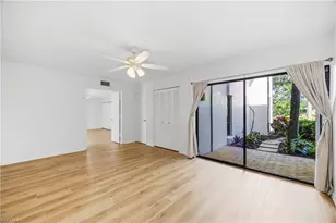 517 Lake Louise Cir, Naples, FL 34110 - Photo 21