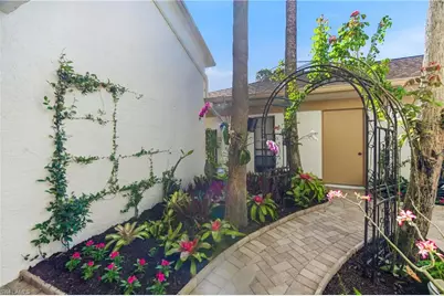 517 Lake Louise Cir #103, Naples, FL 34110 - Photo 3