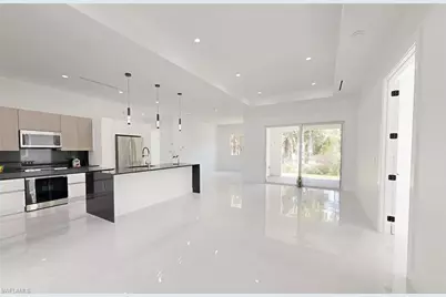 3762 32nd Ave SE, Naples, FL 34117 - Photo 11