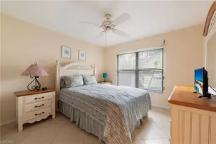 1231 Commonwealth Cir, Naples, FL 34116 - Photo 15