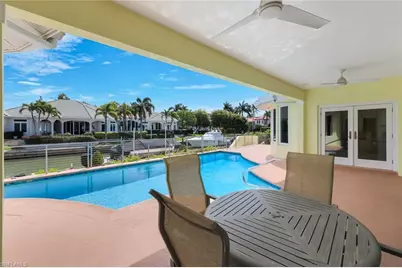 2147 Snook Dr, Naples, FL 34102 - Photo 31