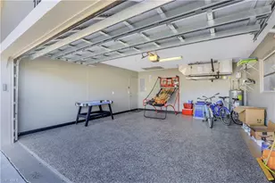 718 95th Ave N, Naples, FL 34108 - Photo 27