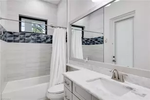 6423 Livingston Woods Ln, Naples, FL 34109 - Photo 9