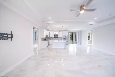 808 37th Ave NW, Naples, FL 34120 - Photo 9